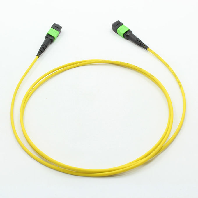 Male/UPC - σκοινί μπαλωμάτων οπτικών ινών Male/UPC SMF MPO 2 έως 24 πυρήνες IS0 ROHS που απαριθμούνται