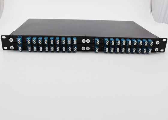 Το ράφι τοποθετεί CWDM Mux Demux τέσσερα σε έναν τύπο με το λιμένα 1470 UPG - μήκος κύματος 1610nm προμηθευτής